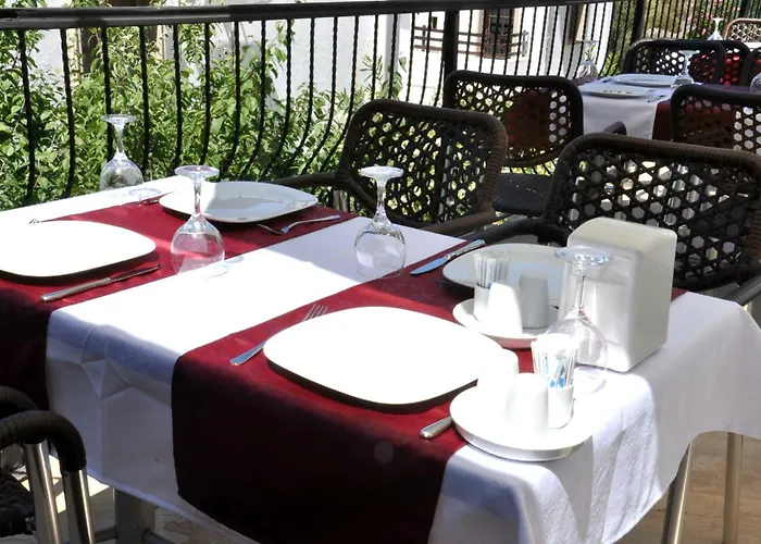 Hotel Gloriatibi Jarra