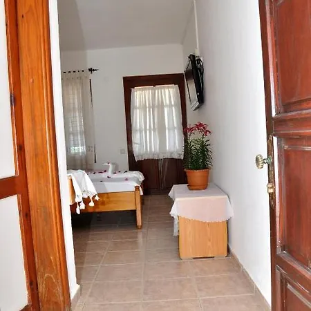 Hotel Gloriatibi Jarra 2*