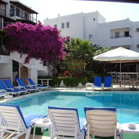 Gloriatibi Jarra Hotel 2*